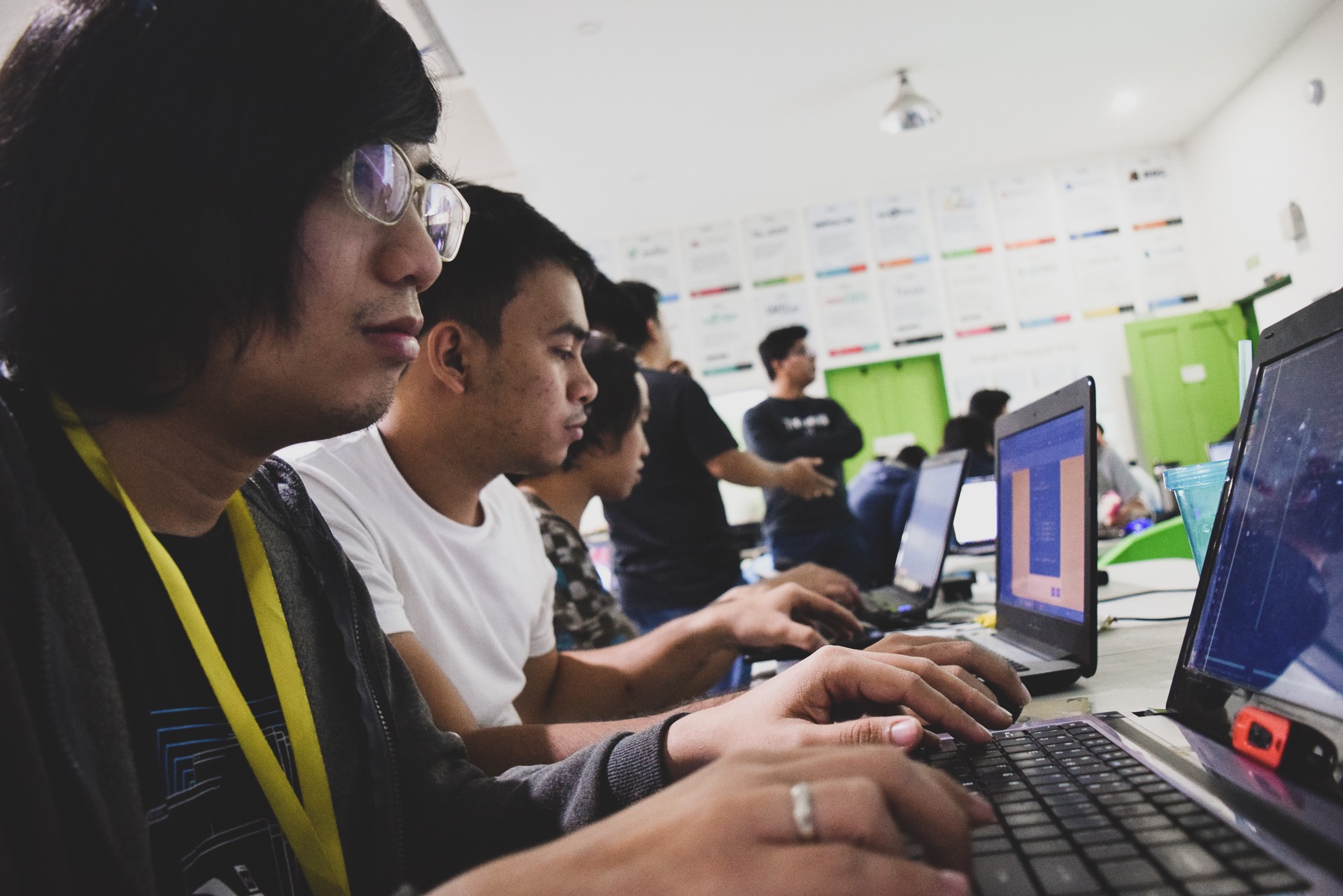 Why It's Important to Get Internship Experience During COVID-19